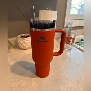 Stanley H2 40oz tumbler
